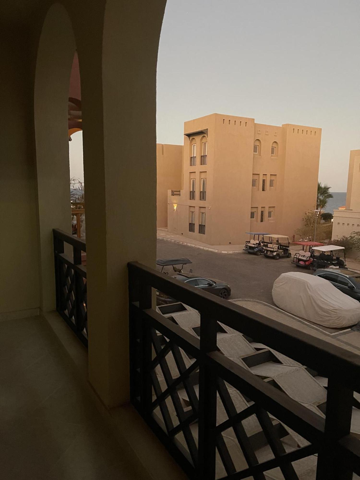 New 2 Bed Apartment In Sahl Hasheesh Azura Resort Хургада Экстерьер фото